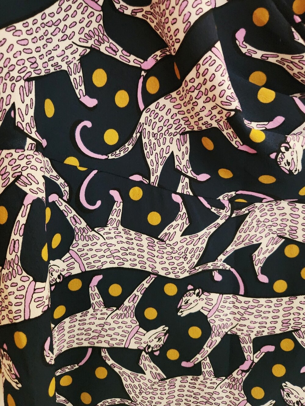Kate Spade Panther Wrap Blouse. Size 4 - Picture 5 of 7